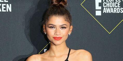 is zendaya gay|Zendaya Dreams of Directing a Queer Love Story Between Two。